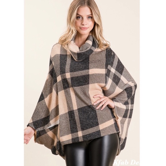 Plaid Mirr Print Cowl Neck Poncho with Pockets! - Picture 3 of 5